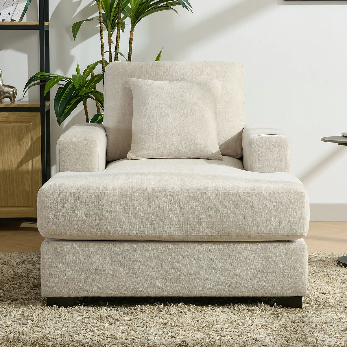 39.7" Oversized Chenille Chaise Lounger | Built-In Charge Station, Cup Holder, Pillows, Washable Covers – Cream, 330 lb Capacity Next Gen Luxe Solutions